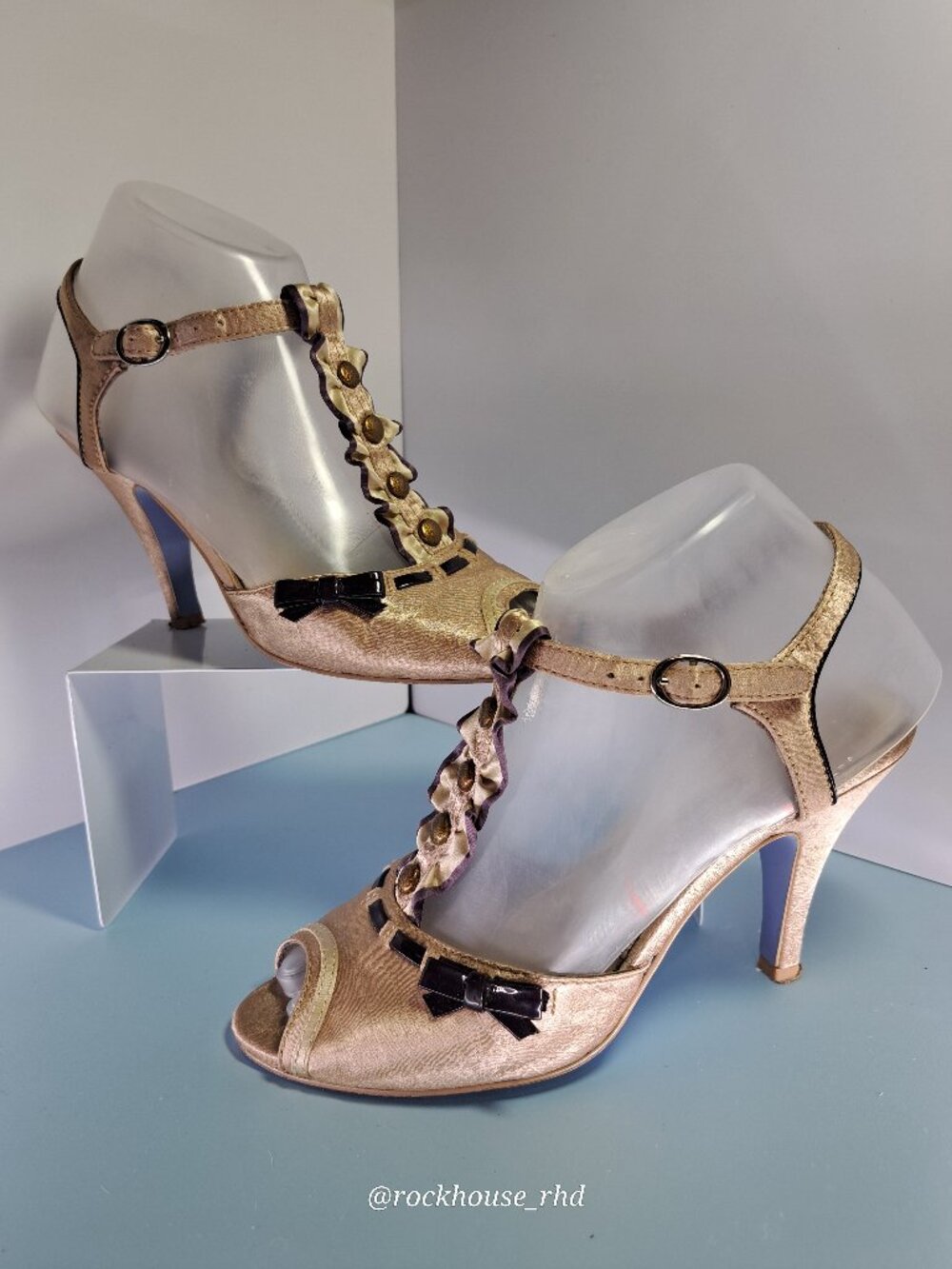Bobbi Blu Edith in Bone 6.5